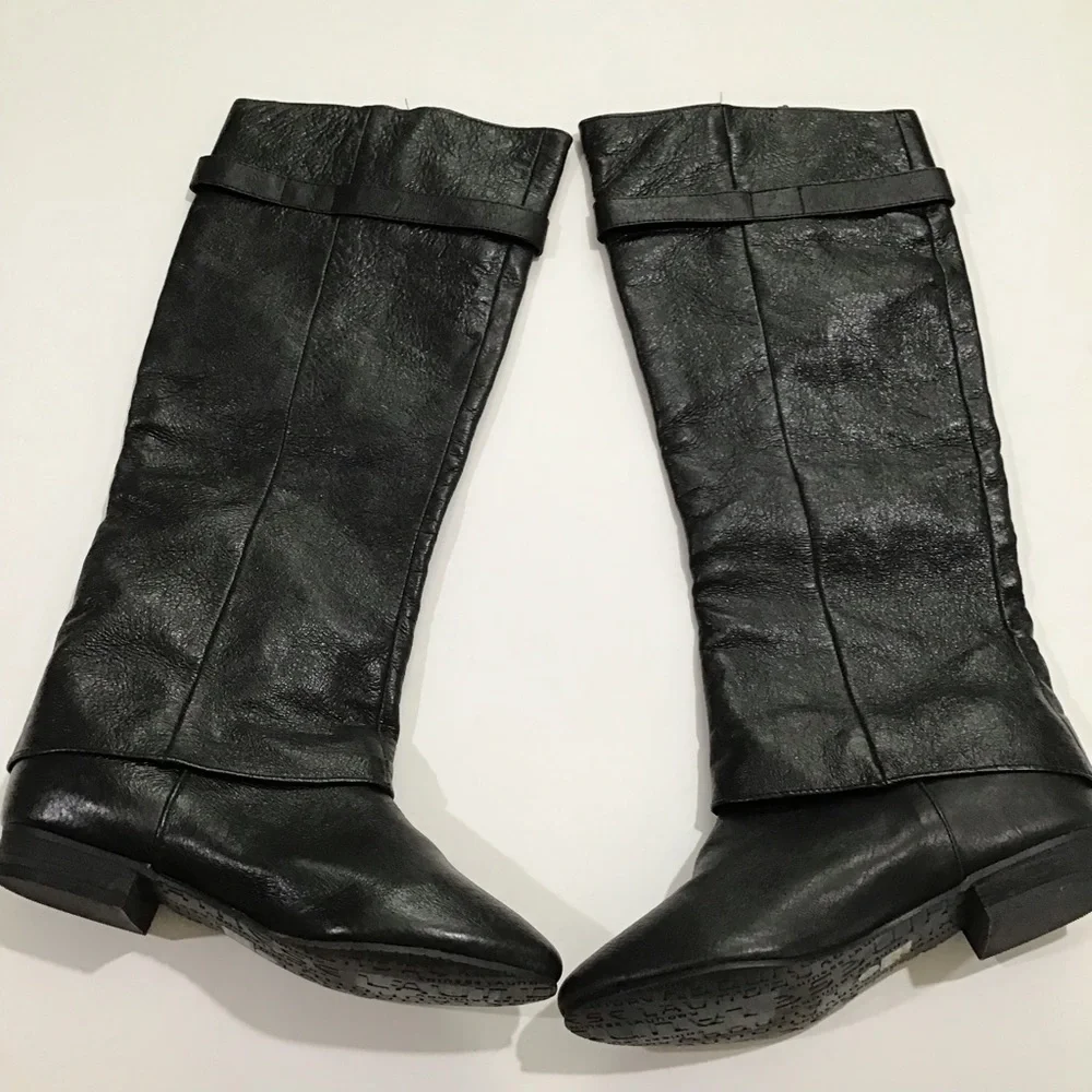 Chinese laundry knee-high riding black leather boots size 6.5 NWOT set in stone